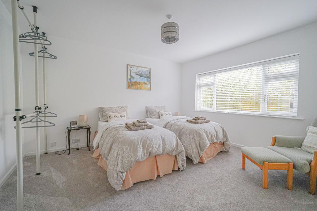 Additional image 7 of Valley Road, Earlswood, B94