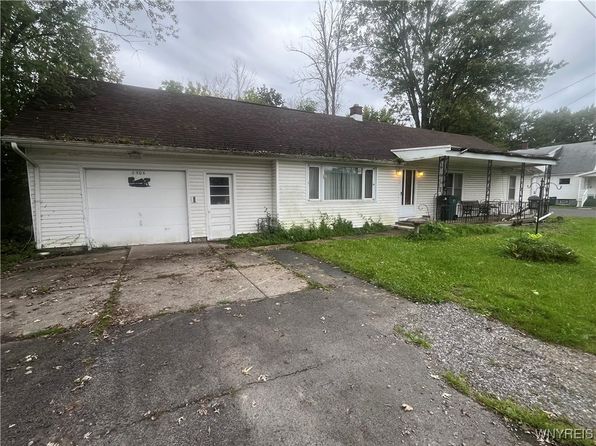 Additional image 2 of 2306 Cayuga Dr, Niagara Falls, NY 14304