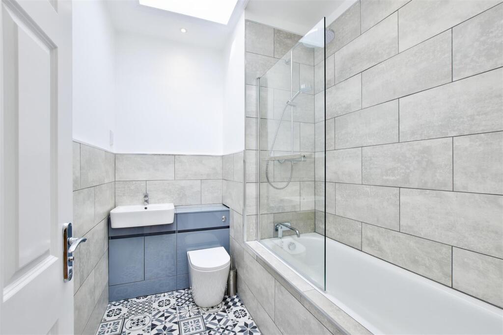 Additional image 8 of Boyes Crescent, Napsbury Park, AL2