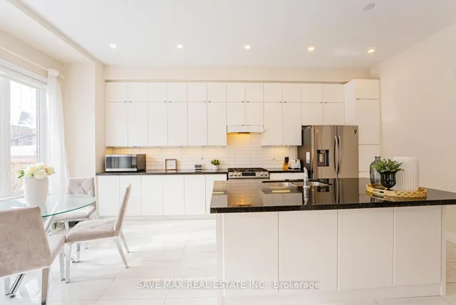 Additional image 10 of 3328 Post Rd