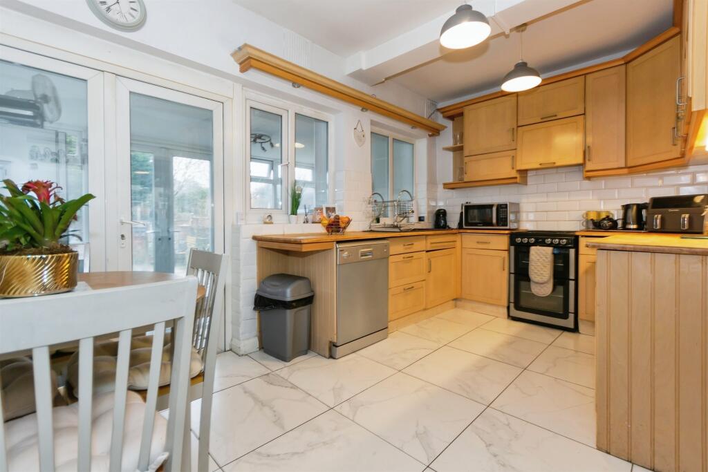 Additional image 2 of Gospel Lane, BIRMINGHAM