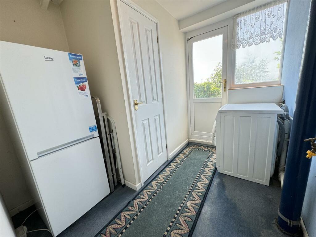 Additional image 18 of Yateley Crescent, Great Barr, Birmingham