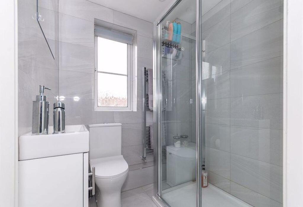 Additional image 8 of MODERN HOUSE Cracklewood Close, Ferndown