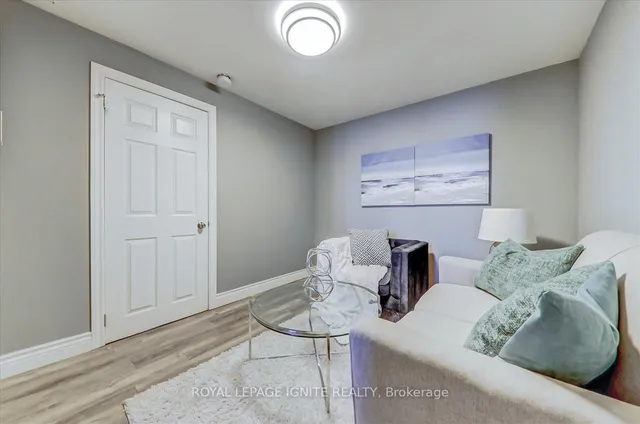 Additional image 20 of 120 Murison Blvd Unit 4