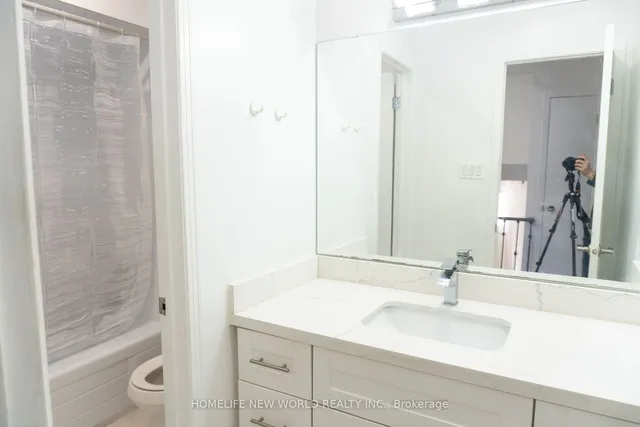 Additional image 9 of 122 Bushmills Sq