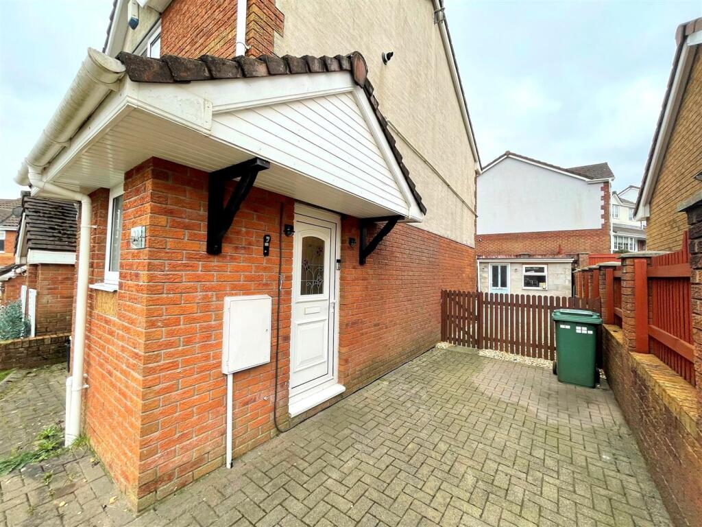 Additional image 2 of Cwrt Coed Parc, Maesteg