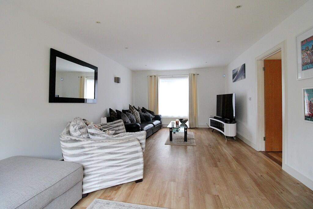 Additional image 10 of The Willows, Highfields Caldecote