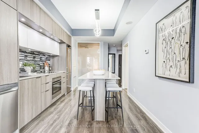 Additional image 13 of 170 Sumach St Unit 2007