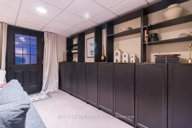 Additional image 35 of 1417 Halifax Pl