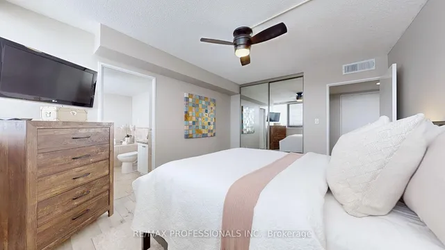 Additional image 23 of 1333 Bloor St Unit 909