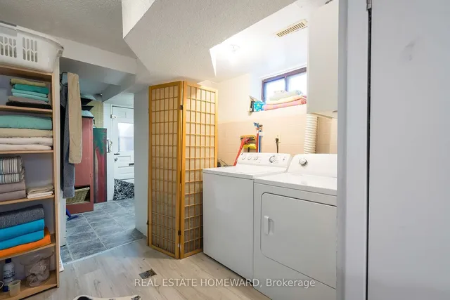 Additional image 25 of 125 Boultbee Ave