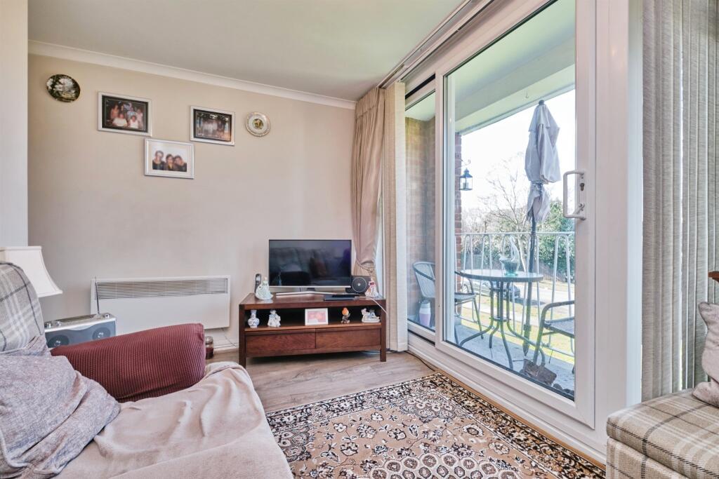 Additional image 19 of Pear Tree Drive, Birmingham