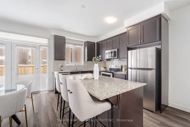 Additional image 7 of 1564 Moira Cres