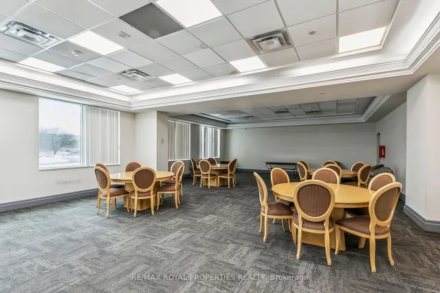 Additional image 29 of 11 Lee Centre Dr Unit 1002