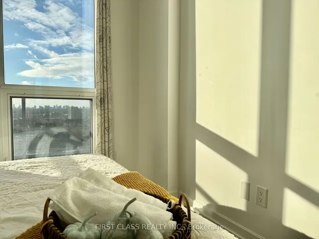 Additional image 6 of 36 Forest Manor Rd Unit 709