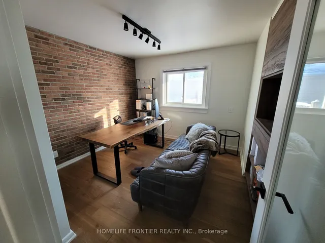 Additional image 18 of 26 Trophy Dr