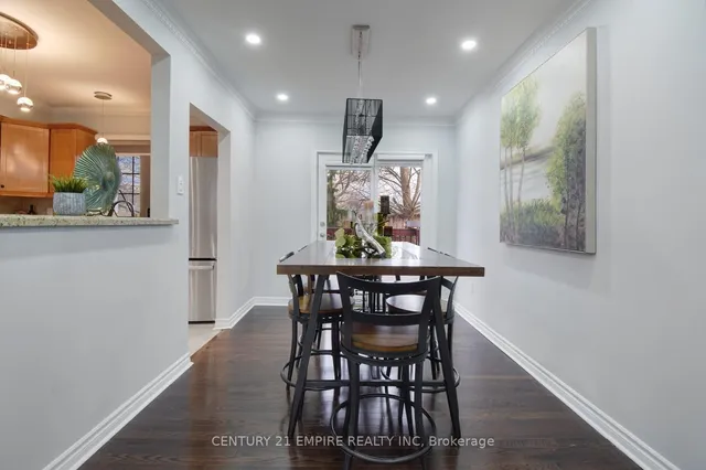 Additional image 12 of 29 Flowertown Ave