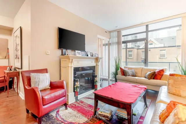 Additional image 13 of 21 Scollard St Unit 209