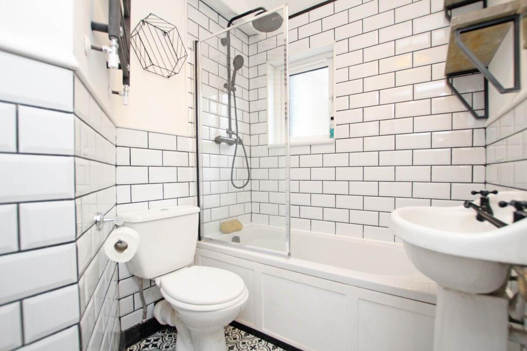 Additional image 5 of Neville Road, Eastbourne, BN22 8HR