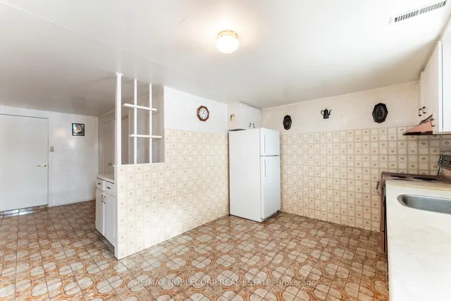 Additional image 34 of 166 Derrydown Rd