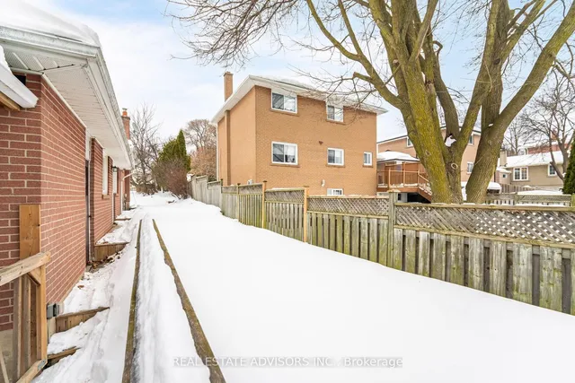 Additional image 26 of 7 Foxwarren Dr