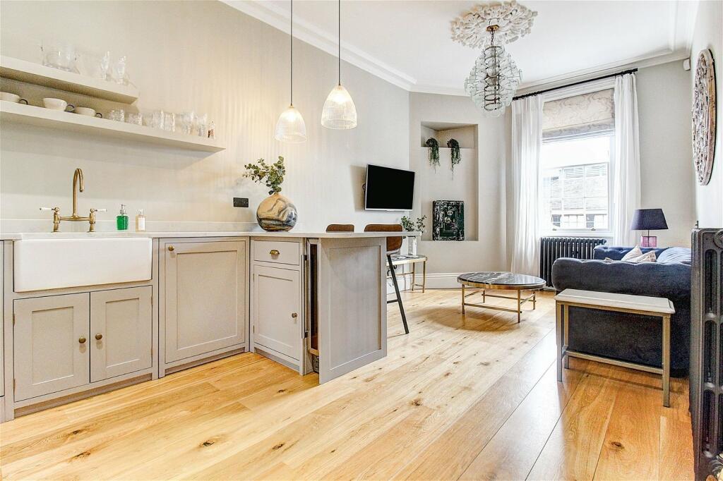 Additional image 16 of Bridge Street Row East, Chester, CH1 1NW