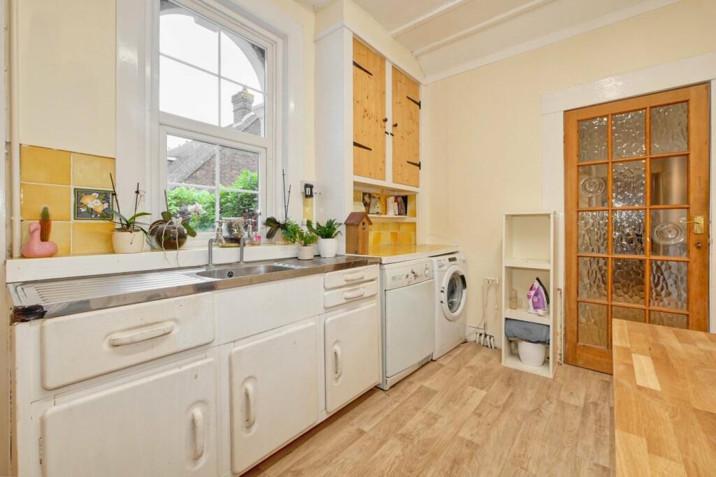 Additional image 25 of Old Drive, Polegate, BN26