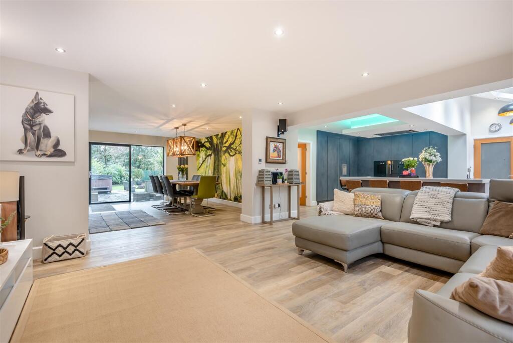 Additional image 12 of Grasmere Avenue, Sutton Coldfield