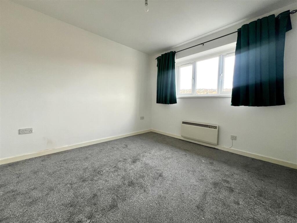 Additional image 5 of Halifax Road, Keighley