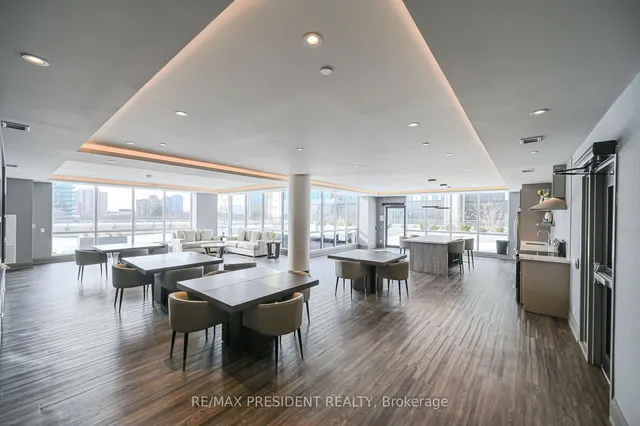 Additional image 38 of 15 Lynch St Unit 902