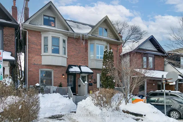 Additional image 40 of 858 Carlaw Ave