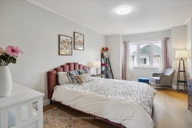 Additional image 19 of 2403 Emerson Dr