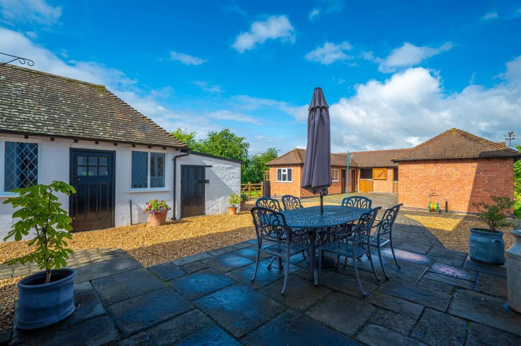 Additional image 28 of Stratford Road, Cranhill