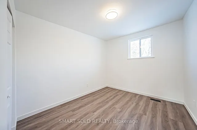 Additional image 33 of 25 Esterbrooke Ave Unit 113