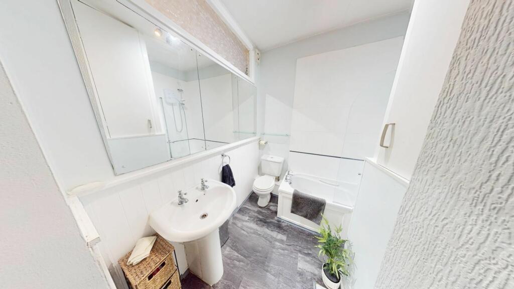 Additional image 13 of Barn Hill, Westhoughton, BL5