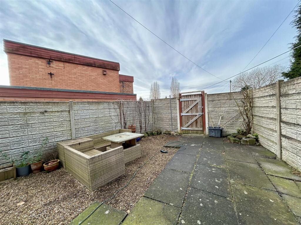 Additional image 18 of Tenter Drive, Halesowen