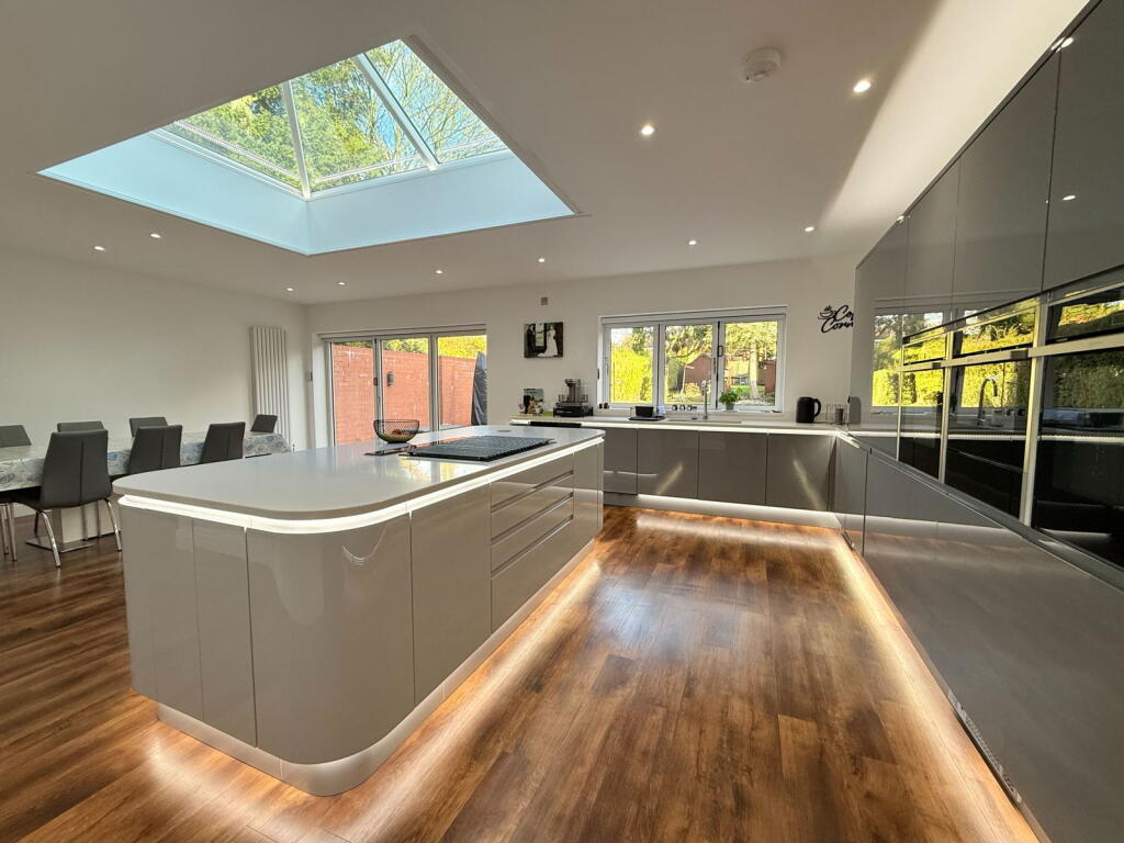 Additional image 39 of Kineton Green Road, Solihull