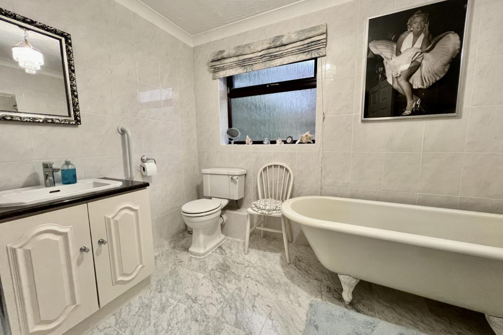 Additional image 18 of St Leonards, BH24 2QQ