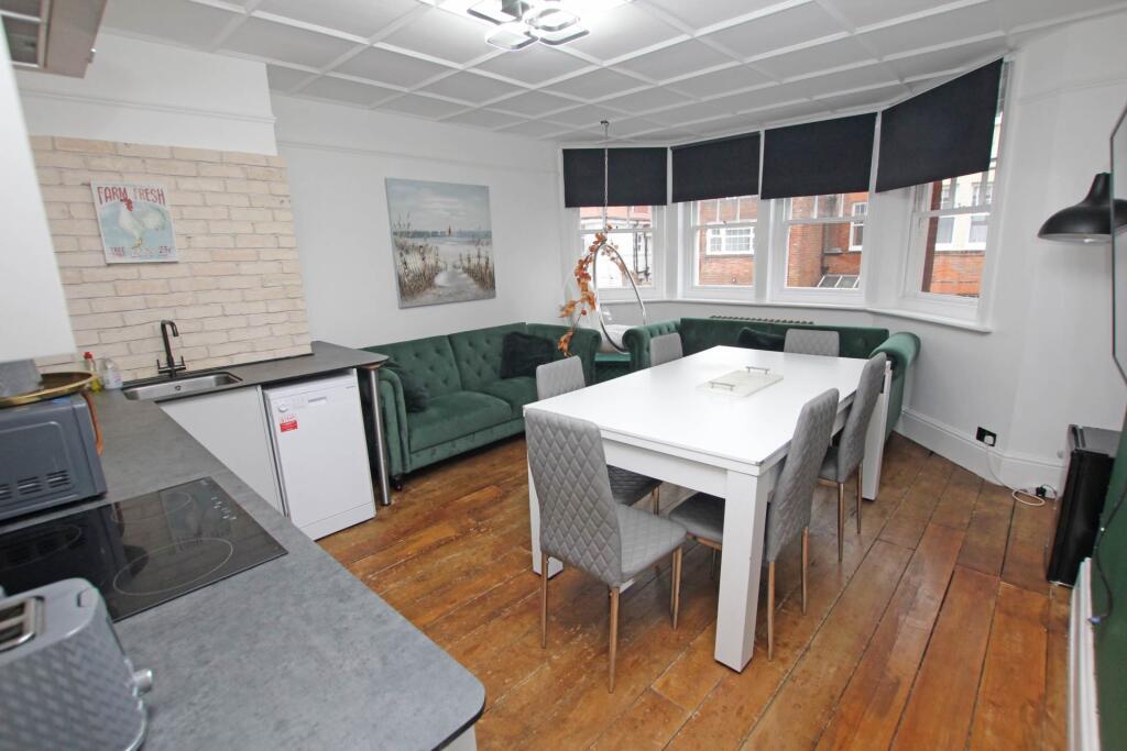 Additional image 11 of South Cliff Avenue, Eastbourne, BN20 7AH