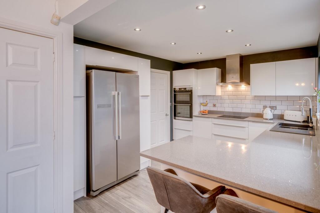 Additional image 12 of Arnhem Close, Gilstead, Bingley, BD16