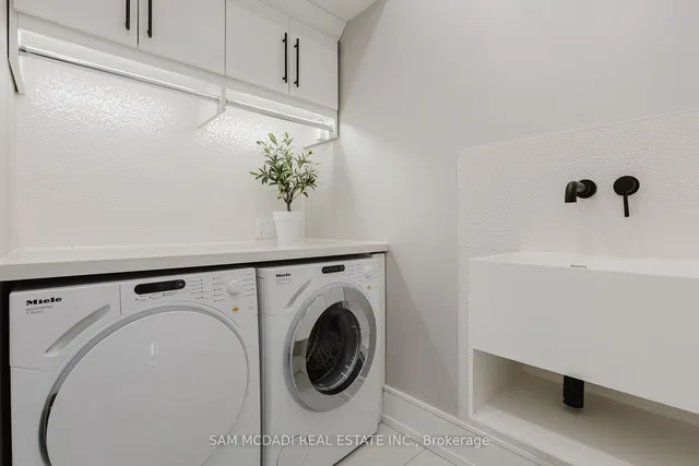 Additional image 27 of 129 Beaconsfield Ave