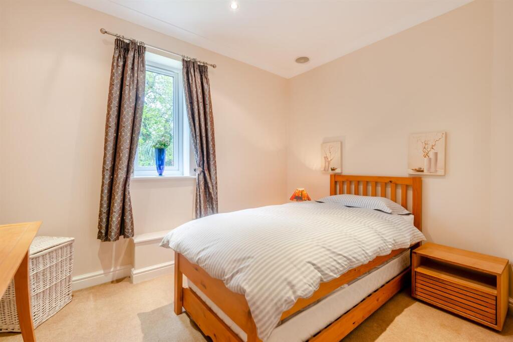 Additional image 41 of Woodland Walk, Ferndown