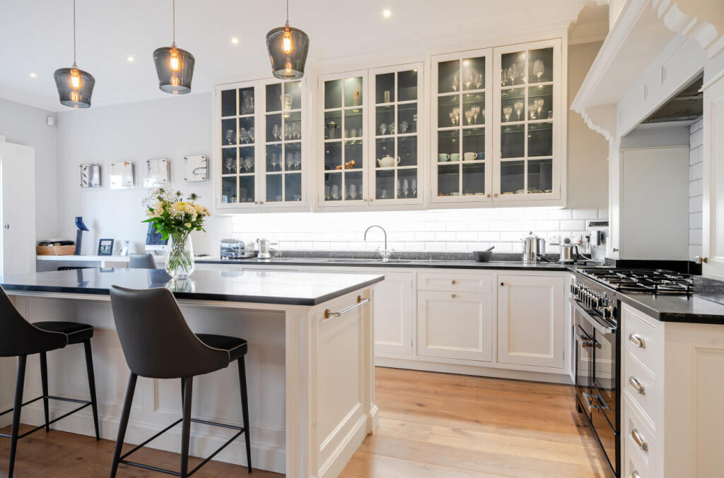 Additional image 12 of Woodclyffe Drive, Chislehurst, Kent, BR7