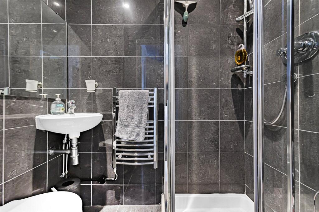 Additional image 39 of Kentish Lane, Brookmans Park, Hertfordshire, AL9