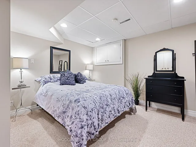 Additional image 35 of 1534 Hollywell Ave