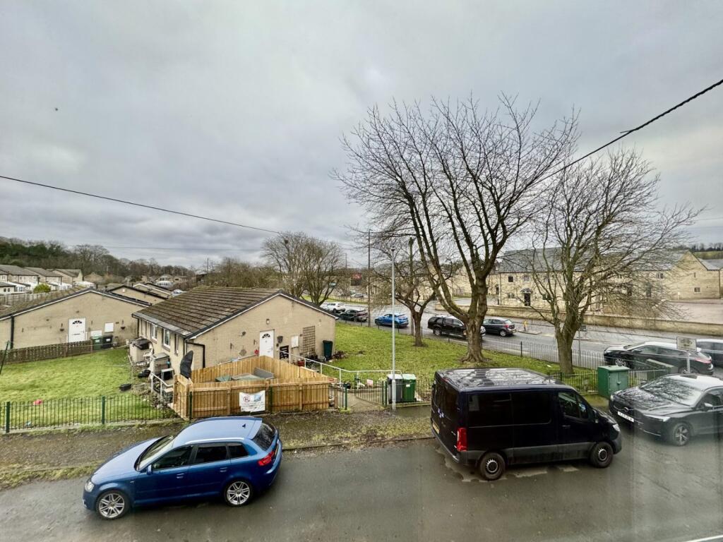 Additional image 4 of Thorntonville, Cleckheaton, BD19