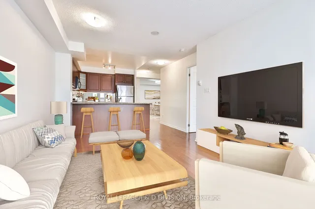 Additional image 3 of 308 Palmerston Ave Unit 506