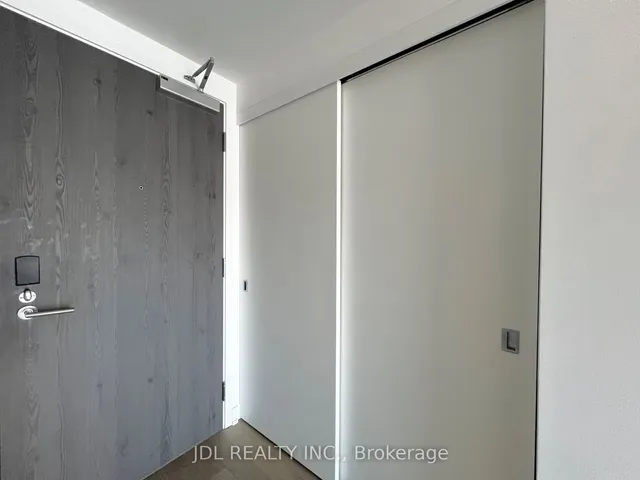 Additional image 15 of 25 Richmond St Unit 1315