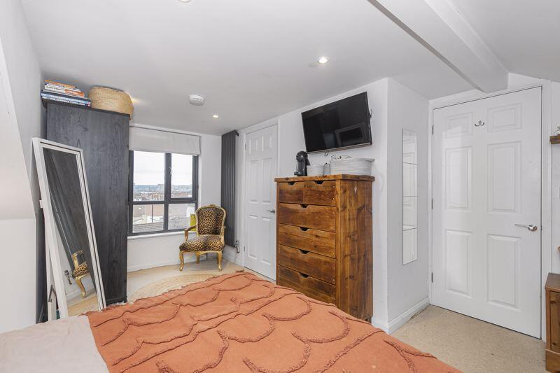 Additional image 29 of Hammersmith Road, St George