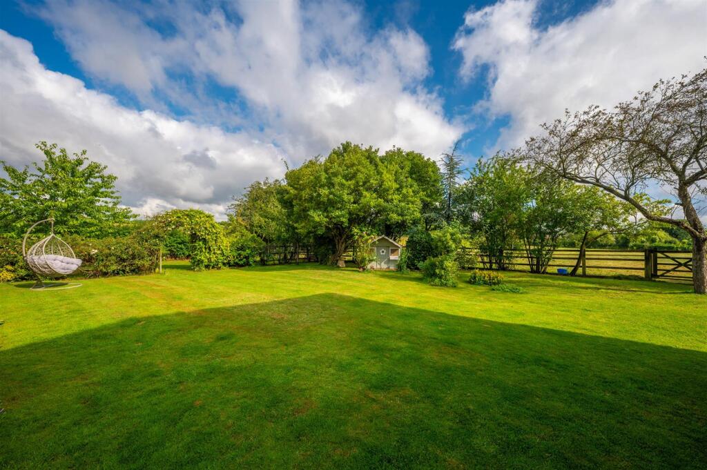 Additional image 34 of Stratford Road, Cranhill